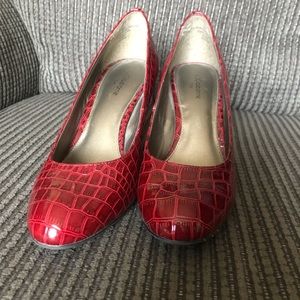 Women’s Heels. Size8.5